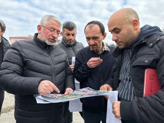 Başkan Aşgın, Millet Bahçesi İnşaatında İncelemelerde Bulundu