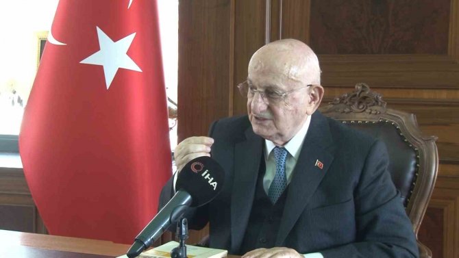 Eski Tbmm Başkanı İ̇smail Kahraman: “Amerika, Ayasofya’nın Müze Yapılması İçin O Günkü Hükümete Baskı Yapmıştır”