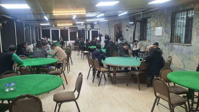 ’Kolpaçino’ İle Birlikte İki İşletmeye Jandarmadan Kumar Baskını