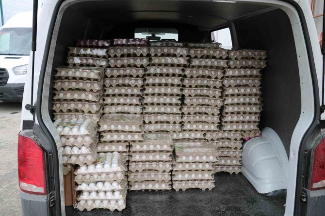 Erzincan’dan Afet Bölgesine Yardımlar Sürüyor