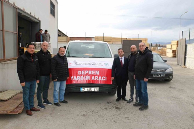 Erzincan’dan Afet Bölgesine Yardımlar Sürüyor