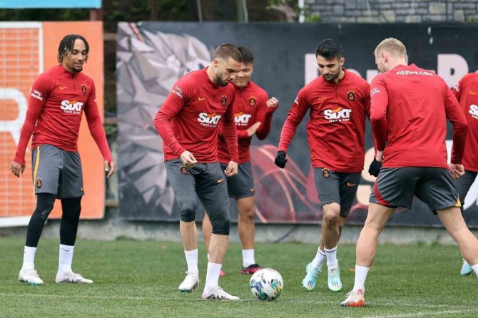 Galatasaray, Konyaspor Maçı Hazırlıklarını Tamamladı