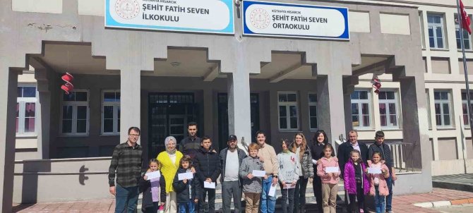 Hisarcık’ta Zeka Oyunları Turnuvasında Atatürk İ̇lkokulundan 4 Öğrenci Birinci Oldu