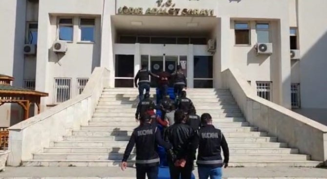 Iğdır’da Araba Alım Satım Dolandırıcıları Operasyonunda 3 Tutuklama