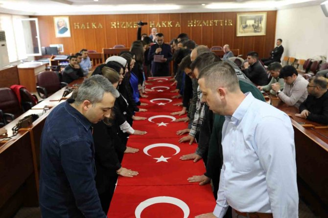 İ̇negöl Belediyesi’nde Memurlar Yemin Etti