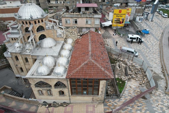 319 Yıllık Caminin Vefalı Kuşları Camiyi Terk Etmiyor