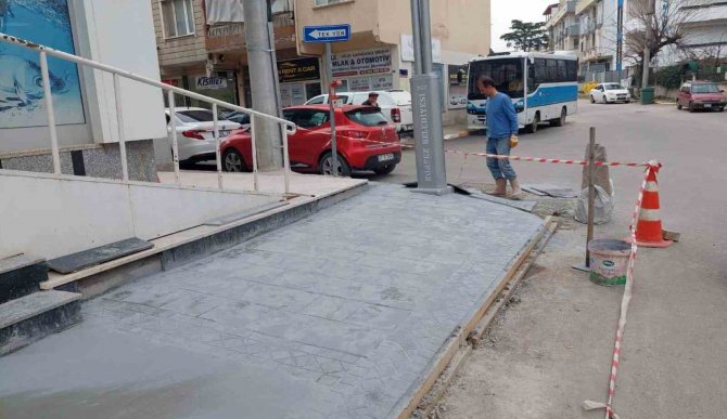 Körfez’de Üstyapı Çalışmaları Sürüyor