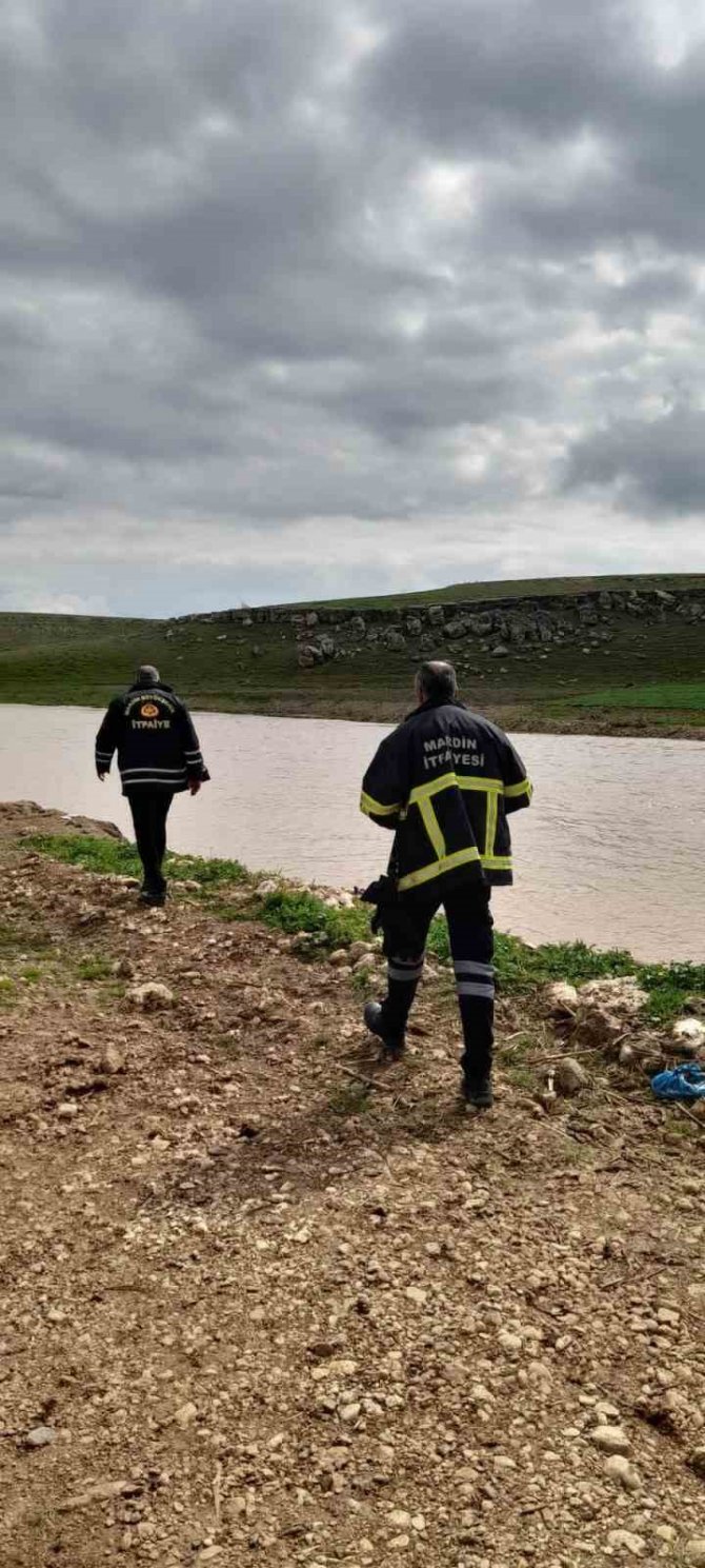 Kızıltepe’de Derede Kaybolan 11 Yaşındaki Çocuk Aranıyor
