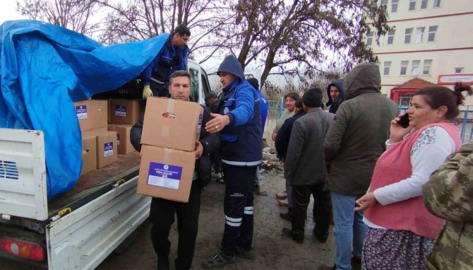 Büyükşehir’den Deprem Bölgesine Ramazan Desteği