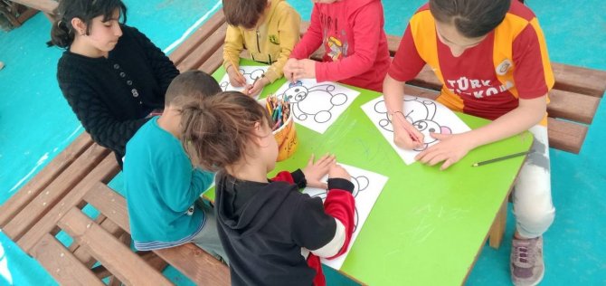 Büyükşehir Diyarbakır’da Depremzede Çocukların Sevinci Oldu
