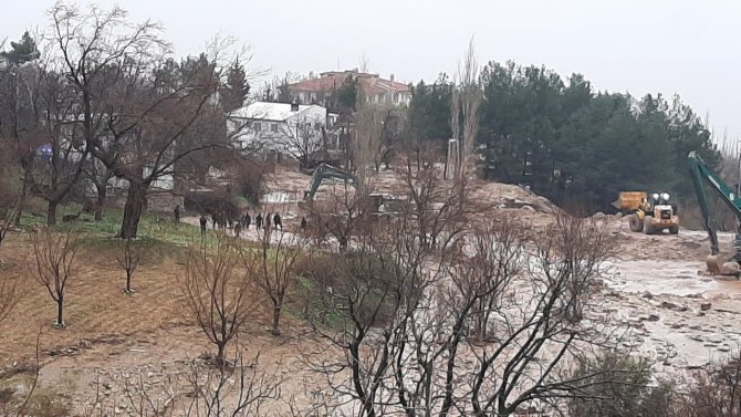 Kayıp İki Kişiyi Arama Çalışmaları Sürüyor