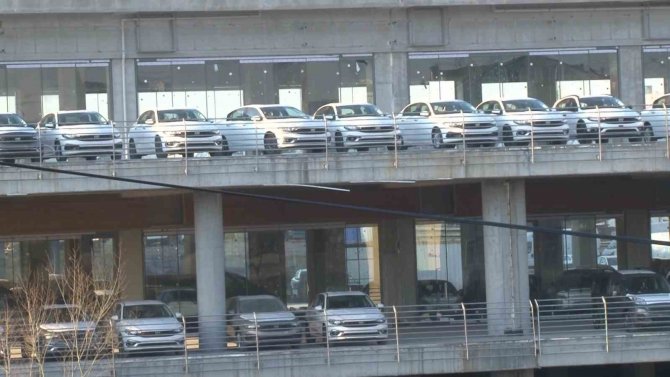 Maltepe’de Sıfır Araç Almak İsteyen Vatandaşa Bayi Şoku