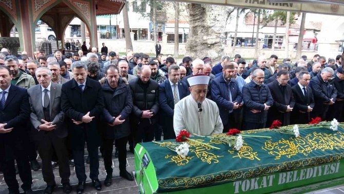 Tokat Gazeteciler Cemiyeti Başkanı İ̇ncesoyluer, Son Yolculuğuna Uğurlandı