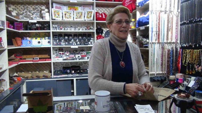 60 Yaşından Sonra Üniversite Hayalini Gerçekleştirdi