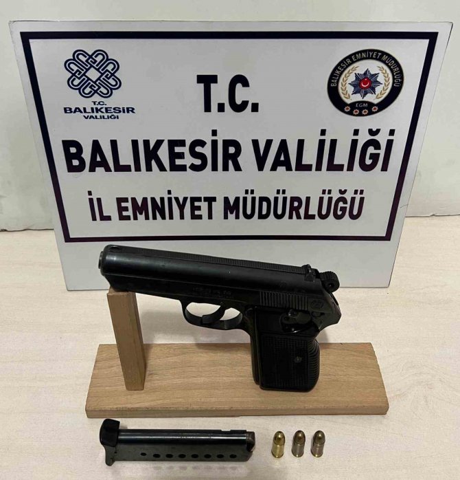 Balıkesir’de 29 Şüpheli Şahsa Operasyon