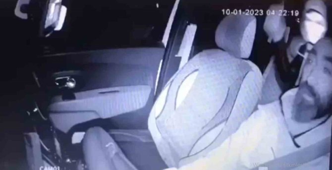 Taksi Sürücüsüne Kaldırım Taşı İle Saldıran Sanık: "Babam Engelli, Ona Para Göndermem Lazımdı"