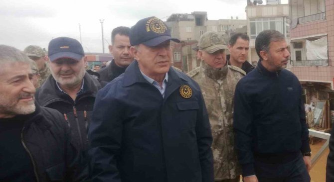 Üç Bakan Sel Bölgesinde İnceleme Yaptı