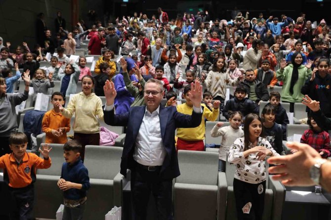 Depremzede Çocuklar Başakşehir’de Keyifli Bir Gün Geçirdi