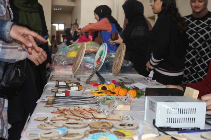 Kozluk’ta Depremzede Öğrenciler Yararına Etkinlik Düzenlendi