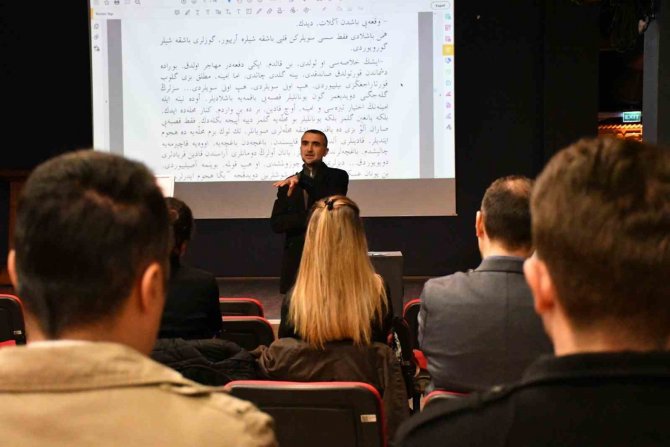 Müze Personeline Osmanlıca Dersi