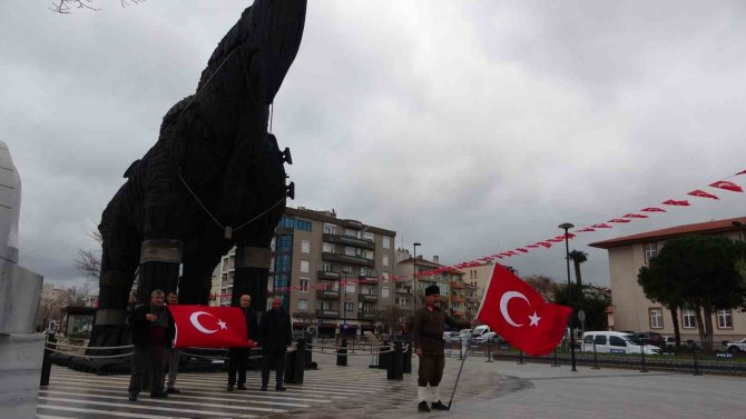 Şehitler İçin 508 Bin Adım Atarak Çanakkale’ye Geldi