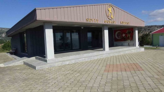 Seyit Onbaşı’nın 2. Kuşak Torunu Dedesinin Kahramanlığını Anlattı
