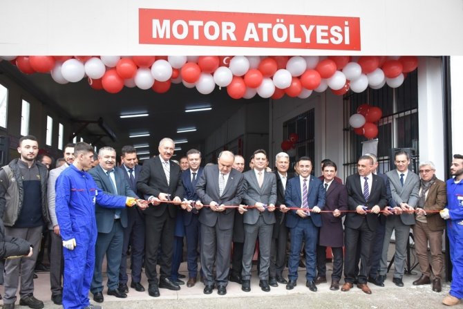 Çiftlikköy’de Motorlu Araçlar Teknolojisi Atölyesi Açıldı