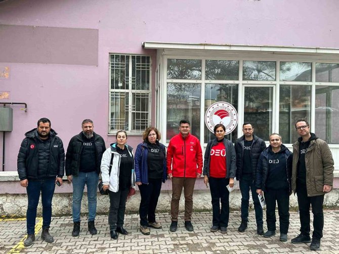 Deü Depremin Ekonomik Etkilerine Odaklandı
