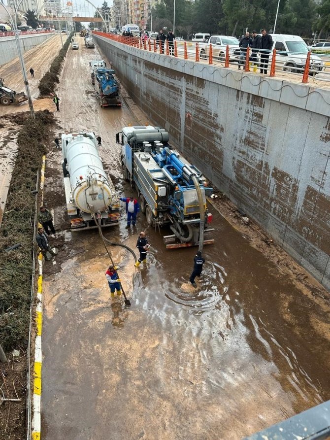 Di̇ski̇, Selden Etkilenen Şanlıurfa’da Çalışmalarını Sürdürüyor
