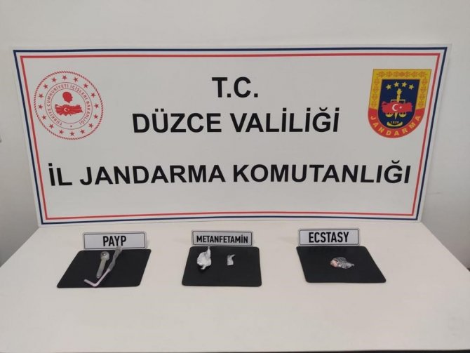 Zehir Taciri Tutuklandı