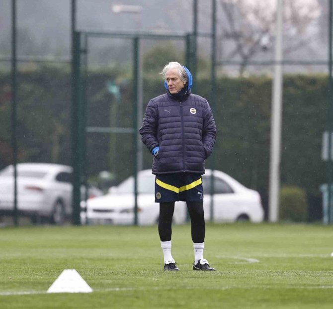 Fenerbahçe, Alanyaspor Maçı Hazırlıklarına Başladı