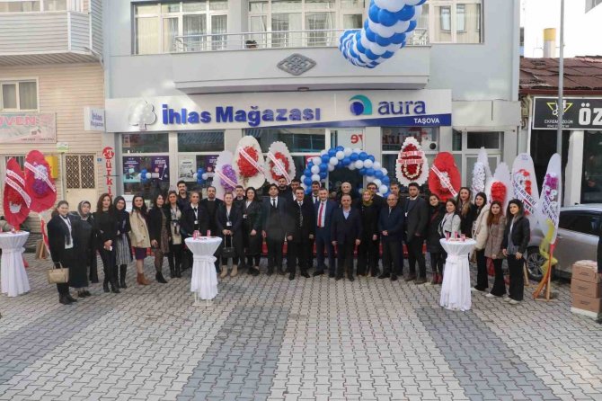İ̇hlas Pazarlama’nın Amasya’daki 4. Mağazası Taşova’da Açıldı
