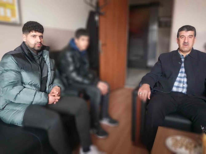 66 Depremzede Posof’a Geldi