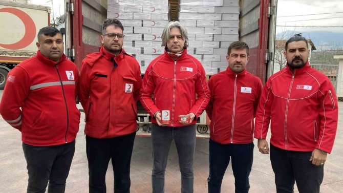 Türk Kızılay İ̇zmir’den Deprem Bölgesine 16 Tır Konserve Gıda