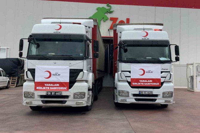 Türk Kızılay İ̇zmir’den Deprem Bölgesine 16 Tır Konserve Gıda