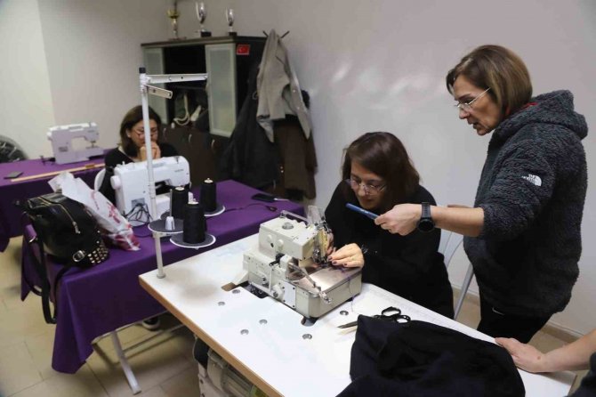 Kartal Belediyesinden Yaşlılara Saygı Haftası’nda Anlamlı Etkinlik