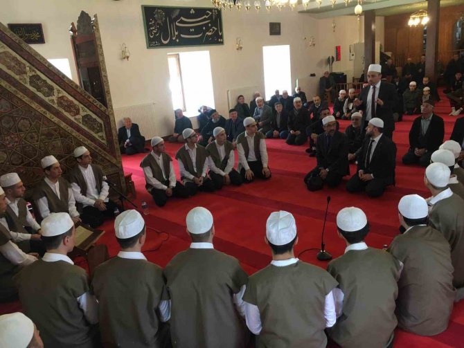 Kastamonu’da Eller Şehitler İçin Semaya Açıldı