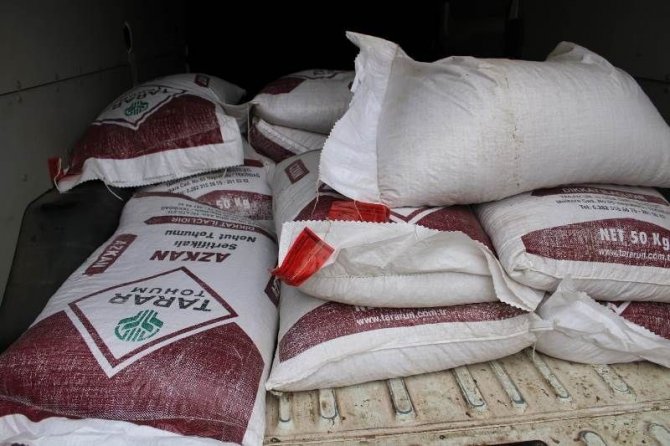 Kırklareli’nde Çiftçiye Nohut Tohumu Dağıtıldı