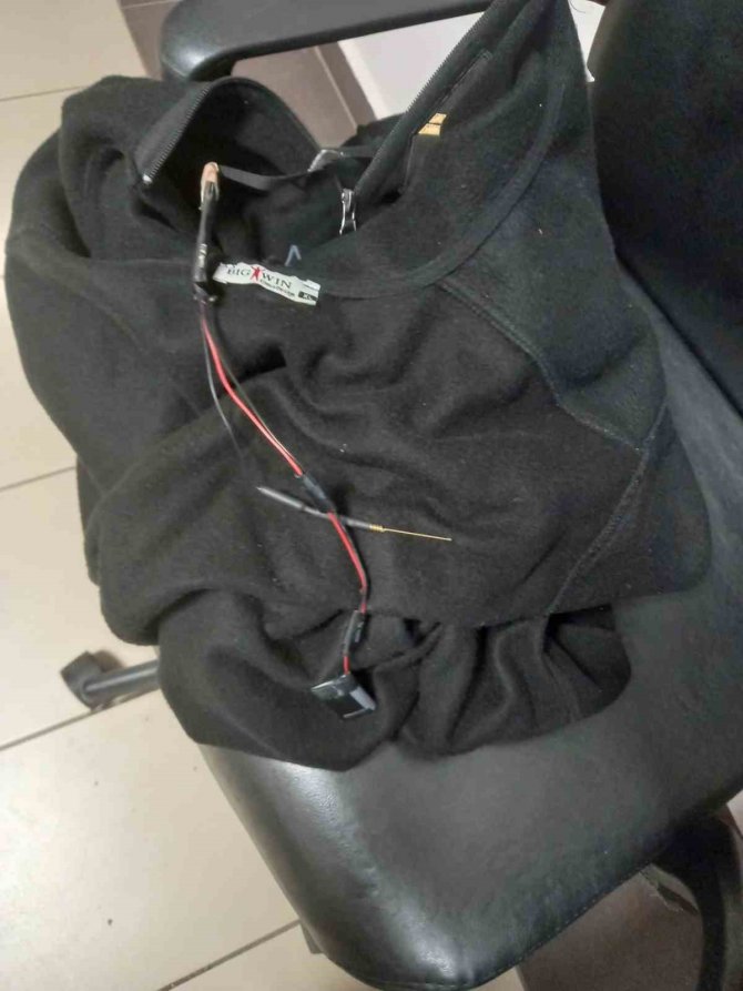 Kopya Düzeneğiyle Sınava Geldi, Dikkatli Polise Kül Yutturamadı