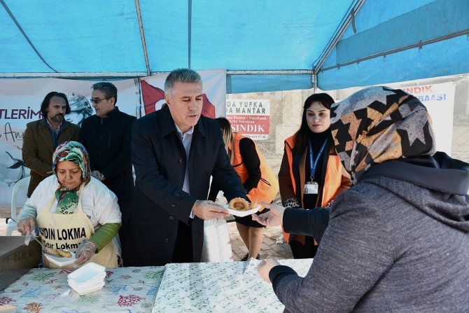 Kuşadası Belediyesi’nden Çanakkale Şehitleri İ̇çin Lokma Hayrı