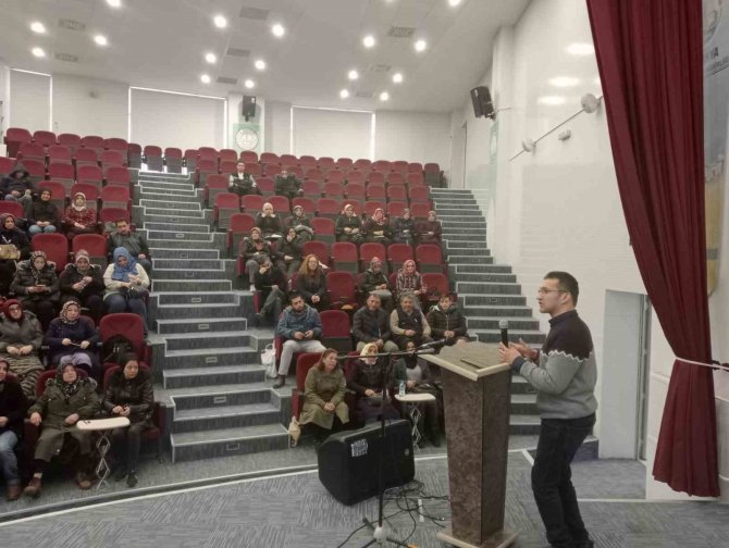 Kütahya’da Mem Typ Personeline " Temel İ̇ş Sağlığı Ve Güvenliği” Kursu