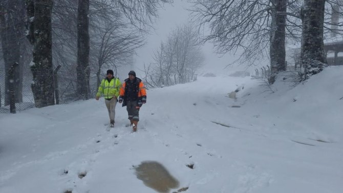 Kütahya’da Domaniç Dağ Yolu Kara Teslim