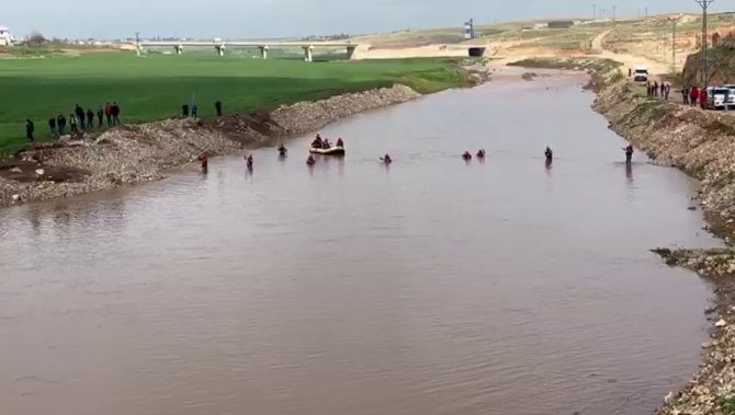 Cırcıp Deresi’nde Kaybolan Çocuğu Arama Çalışmaları Devam Ediyor