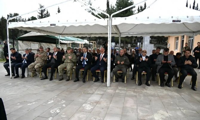 Osmaniye’de Depremlerde Hayatını Kaybedenler İçin Mevlit Okundu