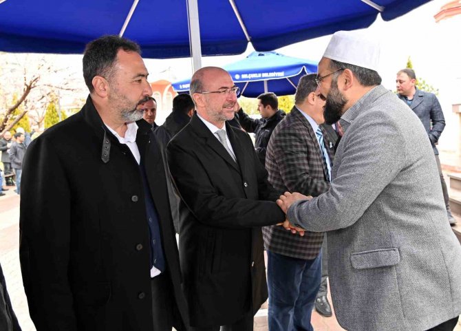 Selçuklu’da Cuma Geleneği Devam Ediyor