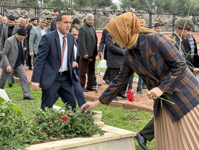 Siverek’te 18 Mart Şehitleri Anıldı