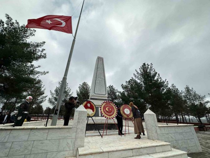 Siverek’te 18 Mart Şehitleri Anıldı