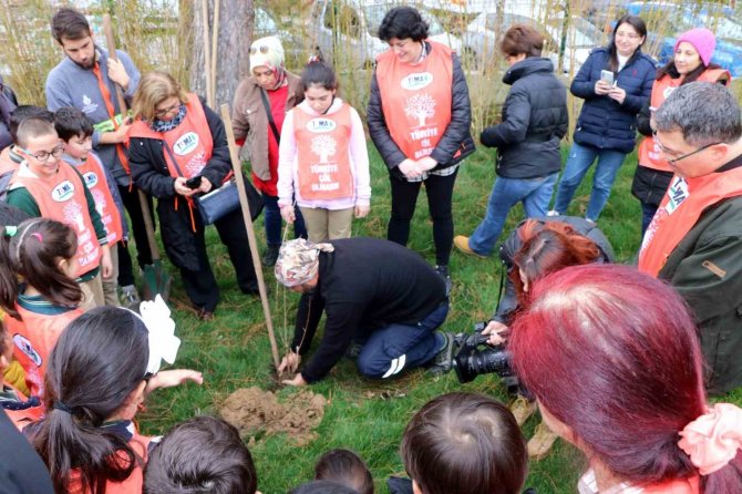 Tema’lı Öğrenciler Geleceklerini Yeşillendirdi