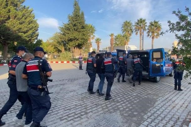 Terör Örgütüne Para Toplayan Şüpheliler Jandarmadan Kaçamadı