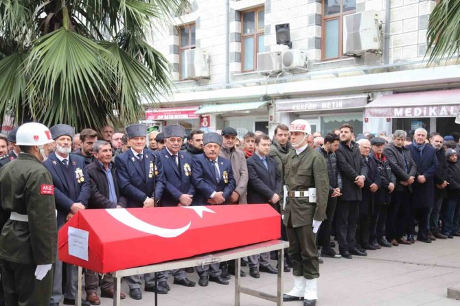 Of İlçesinde Yaşayan Son Kore Gazisi Son Yolculuğuna Uğurlandı